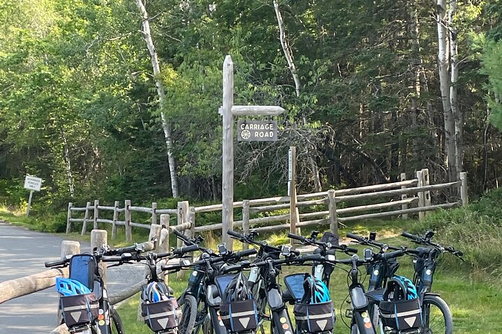 Självguidade elcykelturer på Acadia National Parks vagnsvägar | wizardtrip
