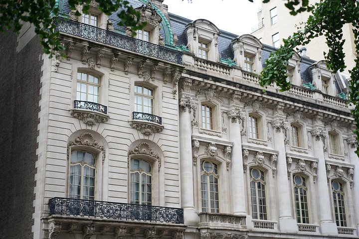 Passeio a pé explorando mansões e história da Era Dourada na Quinta Avenida de Nova Iorque, foto 16 | wizardtrip