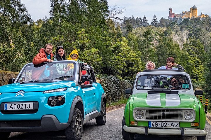 Private Tour durch Sintras Paläste, Berge und Küste in einem Oldtimer mit lokalen Reiseleitern, Foto 13 | wizardtrip