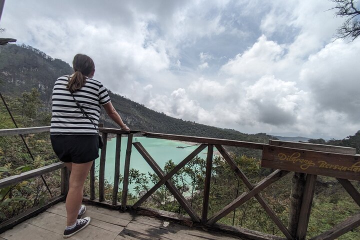 Privétour van White Crater, theevelden en warmwaterbronnen in Bandung, Indonesië, foto 13 | wizardtrip