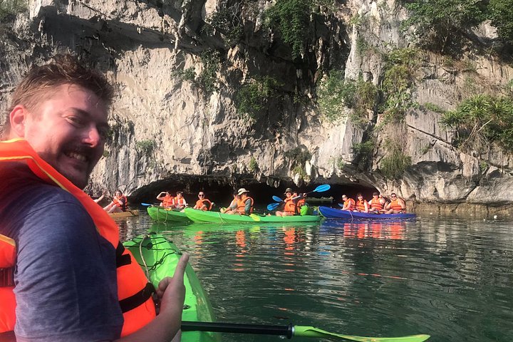 Cruise through the stunning limestone karsts of Lan Ha and Ha Long Bay on a multi-day adventure from Cat Ba, photo 20 | wizardtrip