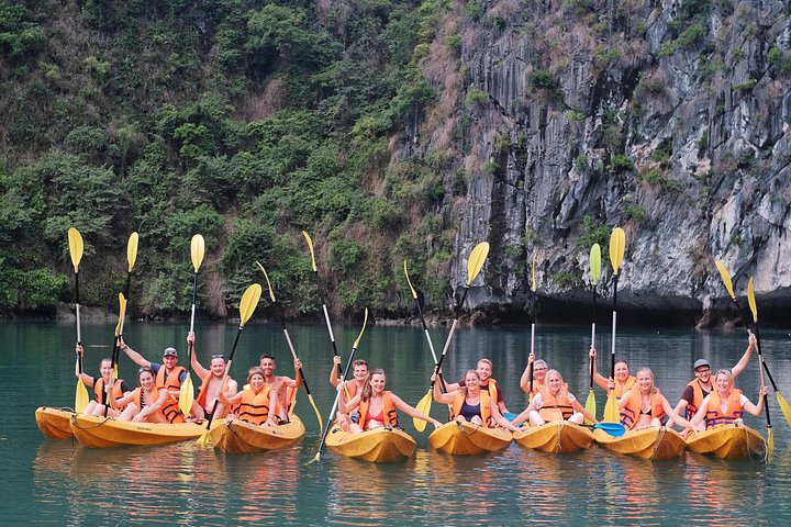 Cruise through the stunning limestone karsts of Lan Ha and Ha Long Bay on a multi-day adventure from Cat Ba, photo 28 | wizardtrip