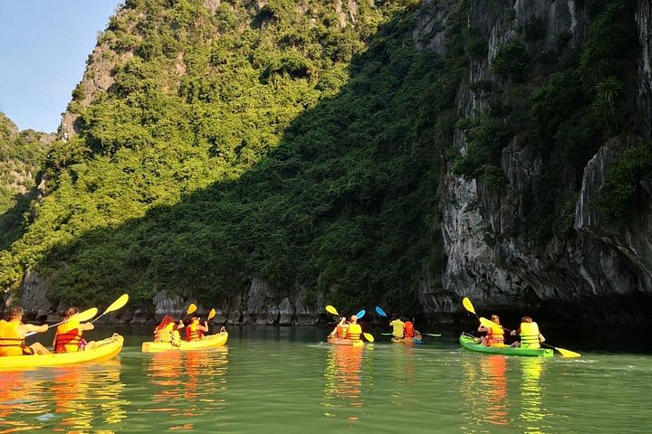 Cruise through the stunning limestone karsts of Lan Ha and Ha Long Bay on a multi-day adventure from Cat Ba, photo 35 | wizardtrip