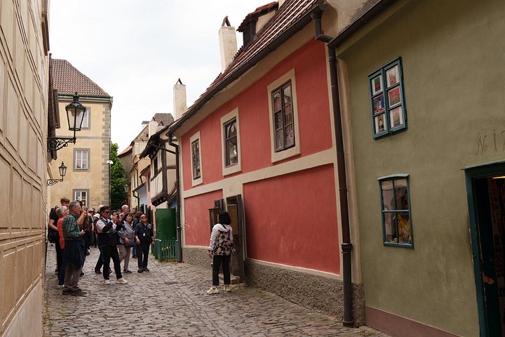 Geführte Tour durch die Prager Burg, einschließlich Veitsdom und Goldenem Gässchen, Foto 16 | wizardtrip