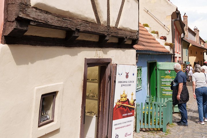 Geführte Tour durch die Prager Burg, einschließlich Veitsdom und Goldenem Gässchen, Foto 17 | wizardtrip