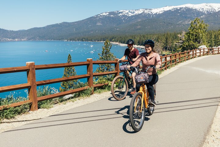Självguidad e-cykeltur längs Lake Tahoes East Shore Trail, med natursköna vyer och strandåtkomst, foto 7 | wizardtrip