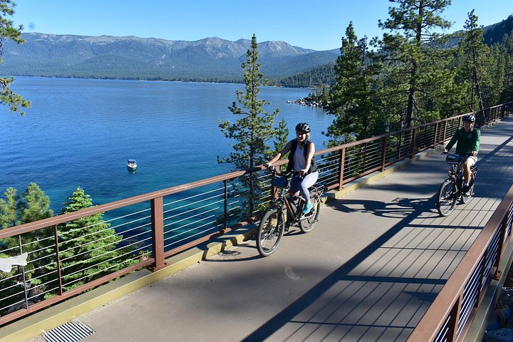 Självguidad e-cykeltur längs Lake Tahoes East Shore Trail, med natursköna vyer och strandåtkomst, foto 12 | wizardtrip