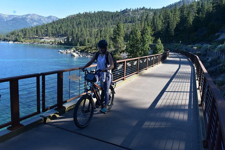 Självguidad e-cykeltur längs Lake Tahoes East Shore Trail, med natursköna vyer och strandåtkomst, foto 16 | wizardtrip
