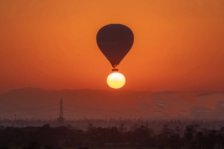 Luxury Sunrise Balloon Ride in Luxor with Hotel Pickup | wizardtrip