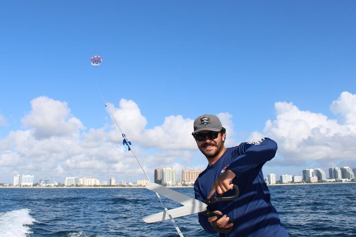 Aventure en parachute ascensionnel au-dessus de l'océan à Fort Lauderdale, Floride, offrant des vues côtières magnifiques, photo 33 | wizardtrip