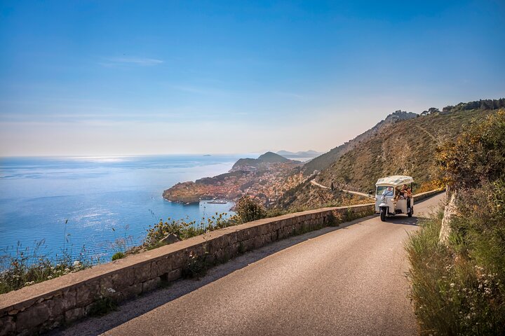 E-Tuk Tuk Tour in Dubrovnik | wizardtrip
