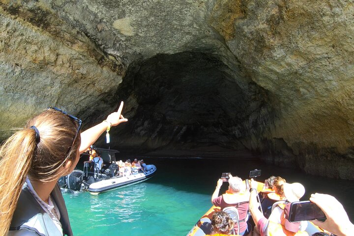 Excursión en barco a las famosas cuevas de Benagil desde Lagos, Portugal, foto 7 | wizardtrip