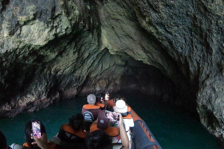 Excursión en barco a las famosas cuevas de Benagil desde Lagos, Portugal, foto 16 | wizardtrip
