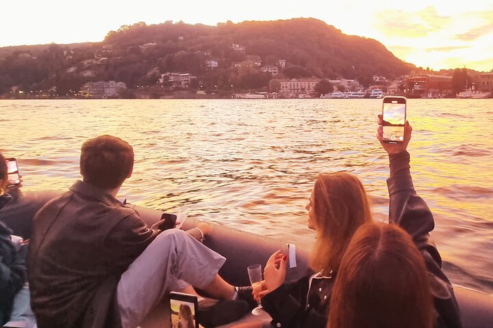Tour en barco compartido por el Lago de Como, pasando por villas históricas y orillas pintorescas, foto 15 | wizardtrip