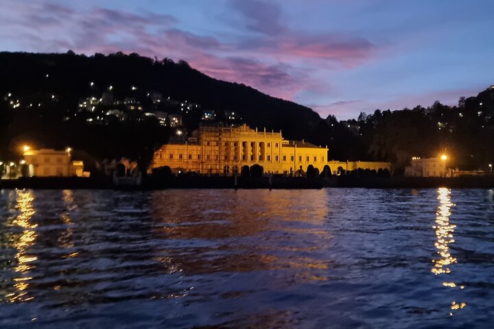 Tour en barco compartido por el Lago de Como, pasando por villas históricas y orillas pintorescas, foto 16 | wizardtrip