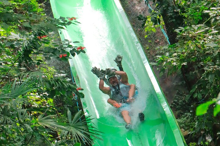Ervaar een adrenaline-gevulde avontuurlijke tour in Puerto Vallarta met ziplines, abseilen en waterglijbanen, foto 10 | wizardtrip