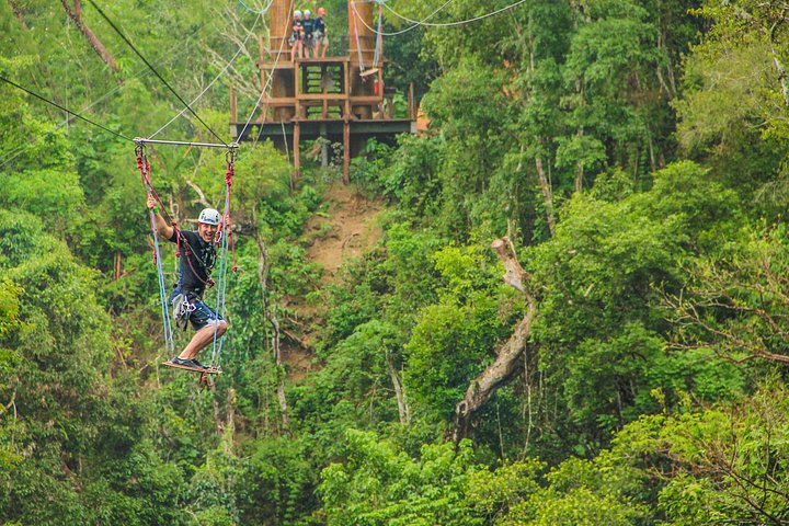 Ervaar een adrenaline-gevulde avontuurlijke tour in Puerto Vallarta met ziplines, abseilen en waterglijbanen, foto 15 | wizardtrip