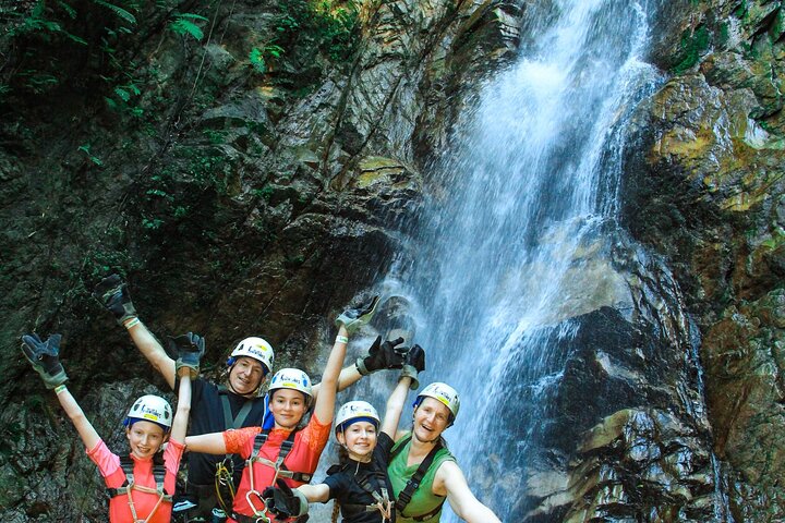 Ervaar een adrenaline-gevulde avontuurlijke tour in Puerto Vallarta met ziplines, abseilen en waterglijbanen, foto 18 | wizardtrip