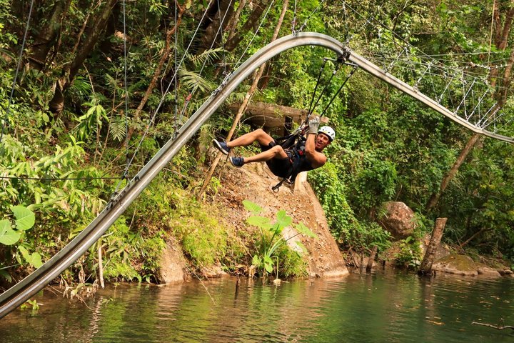 Ervaar een adrenaline-gevulde avontuurlijke tour in Puerto Vallarta met ziplines, abseilen en waterglijbanen, foto 20 | wizardtrip