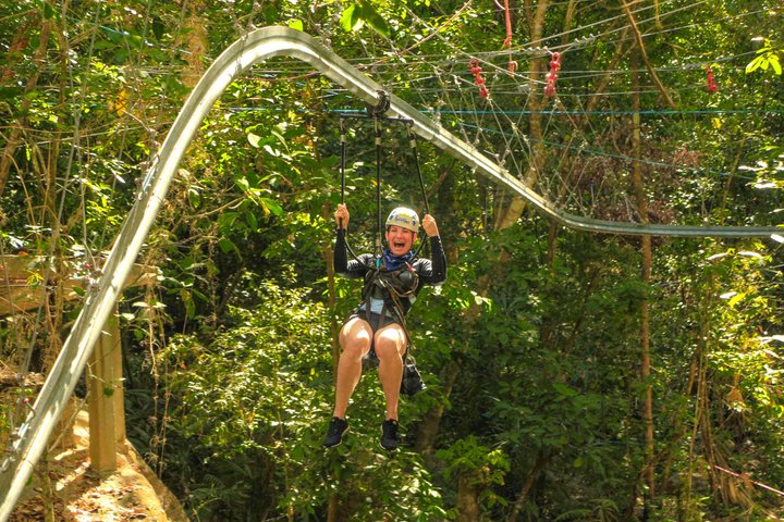 Ervaar een adrenaline-gevulde avontuurlijke tour in Puerto Vallarta met ziplines, abseilen en waterglijbanen, foto 22 | wizardtrip