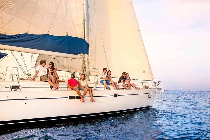 Croisière de luxe au coucher du soleil à Puerto Vallarta avec bar ouvert et amuse-gueules, photo 8 | wizardtrip