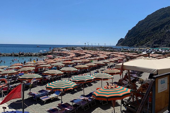 Kajak- og snorklingstur i Monterosso al Mare, Cinque Terre, Italien, udforskning af kysten og havlivet, foto 33 | wizardtrip
