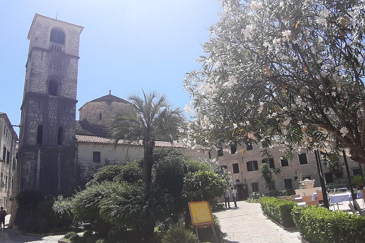 Schilderachtige tour door de Baai van Kotor in Montenegro, met bezoek aan Perast, Kotor en Budva, foto 10 | wizardtrip