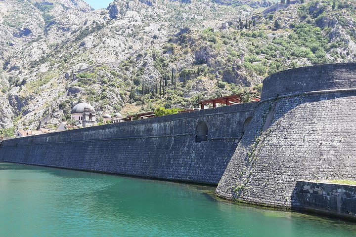 Schilderachtige tour door de Baai van Kotor in Montenegro, met bezoek aan Perast, Kotor en Budva, foto 17 | wizardtrip