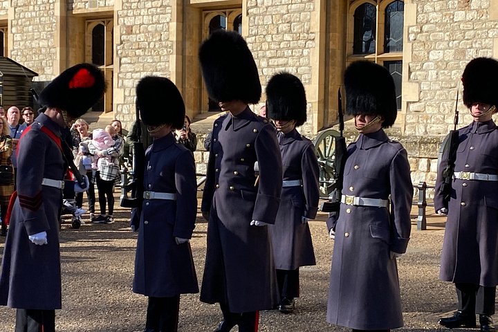 Explore the historic Tower of London, see the Crown Jewels, and learn its secrets with a local expert, photo 19 | wizardtrip