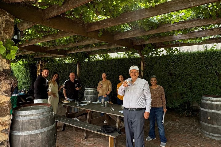 En naturskøn bustur gennem Barossa Valley, Australien, med vinsmagninger, gourmetmad og vinmarkslandskaber, foto 33 | wizardtrip