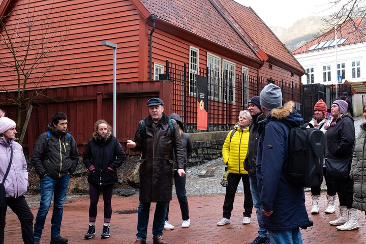 Verken de historische Bryggen-kade van Bergen en charmante straten tijdens een begeleide wandeltour, foto 7 | wizardtrip