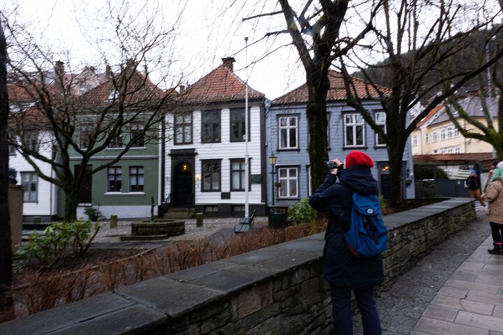 Verken de historische Bryggen-kade van Bergen en charmante straten tijdens een begeleide wandeltour, foto 11 | wizardtrip
