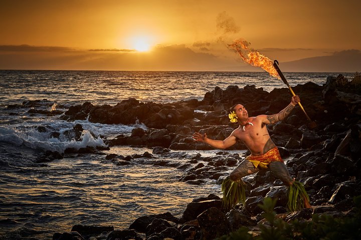 Oplev en traditionel hawaiiansk luau med middag, musik og dans ved Mauis Te Au Moana Luau, foto 6 | wizardtrip