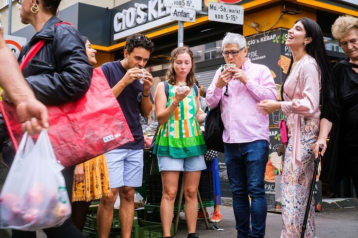 Dégustation culinaire authentique à Vienne avec déjeuner, street food et 3 boissons | wizardtrip