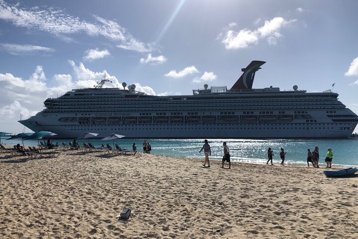 Mieten Sie einen Golfwagen, um die Insel Grand Turk in Ihrem eigenen Tempo zu erkunden, Foto 18 | wizardtrip