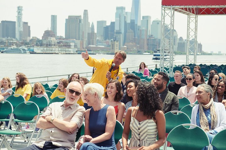 Circle Line: 1.5hr - New York City Landmarks Cruise | wizardtrip