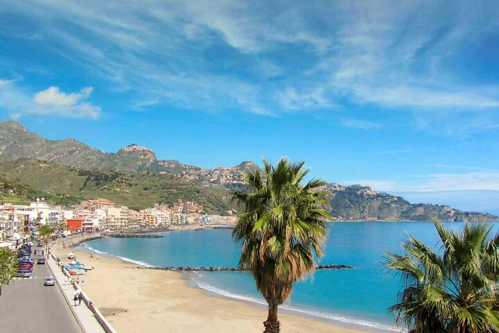Praktische Siciliaanse kookles met Chef Mimmo in Taormina, met marktbezoeken en dineren aan zee, foto 17 | wizardtrip