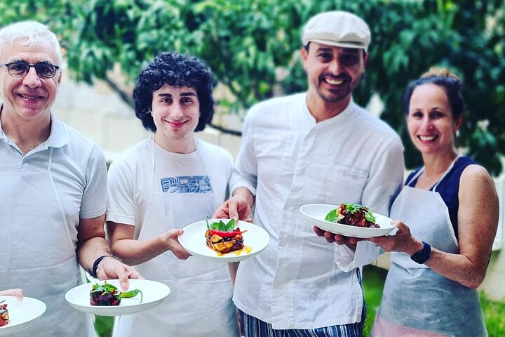 Praktische Siciliaanse kookles met Chef Mimmo in Taormina, met marktbezoeken en dineren aan zee, foto 21 | wizardtrip