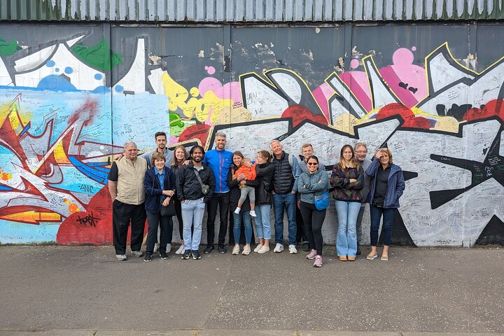 Belfast Black Taxi Tour: Private Reise durch die Geschichte | wizardtrip