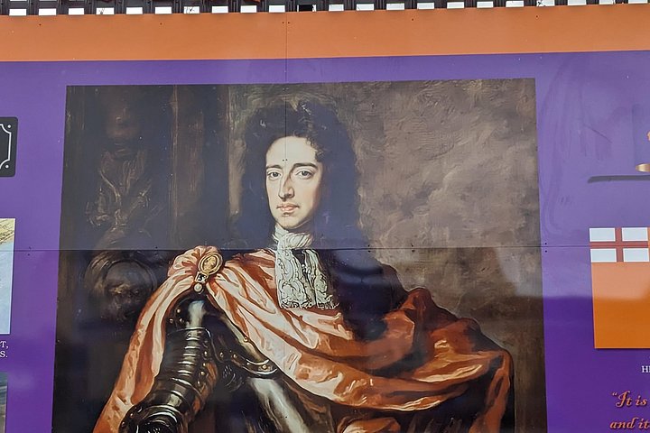 プライベートベルファスト・ブラックキャブツアーで、歴史的な壁画とピースウォールを巡ります、写真19 | wizardtrip