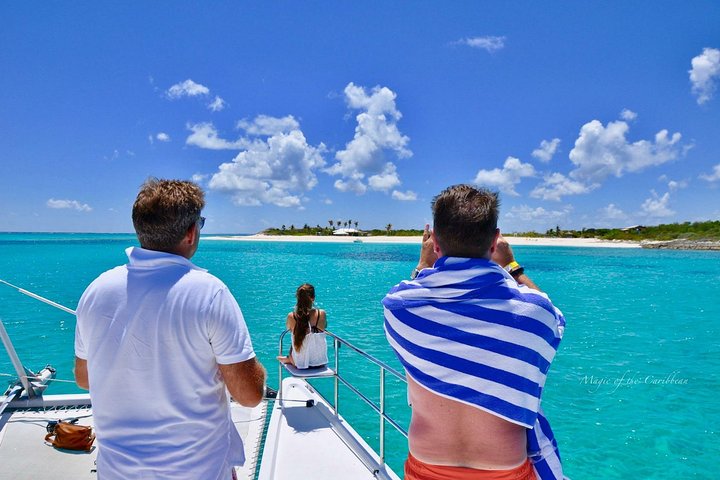 Excursion en voilier vers les îlots et criques d'Anguilla avec snorkeling et repas à bord, photo 10 | wizardtrip
