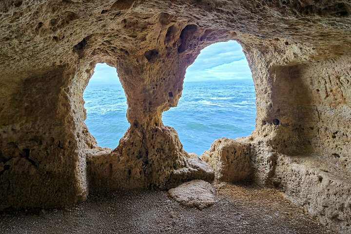 Guided hiking tour along the Algarve coast, exploring cliffs, caves, and beaches near Faro, Portugal, photo 6 | wizardtrip