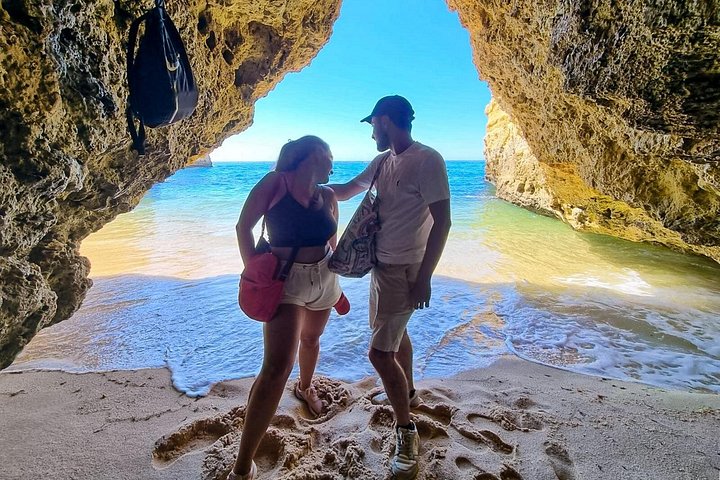 Guided hiking tour along the Algarve coast, exploring cliffs, caves, and beaches near Faro, Portugal, photo 21 | wizardtrip