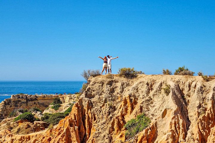 Guided hiking tour along the Algarve coast, exploring cliffs, caves, and beaches near Faro, Portugal, photo 38 | wizardtrip