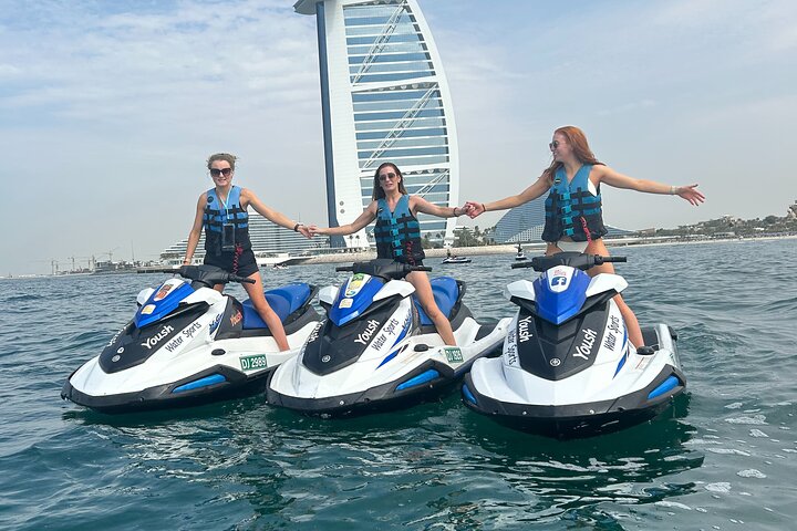 Jet-Ski-Tour um den Burj Al Arab in Dubai mit atemberaubendem Blick auf die Skyline und die Küste, Foto 10 | wizardtrip