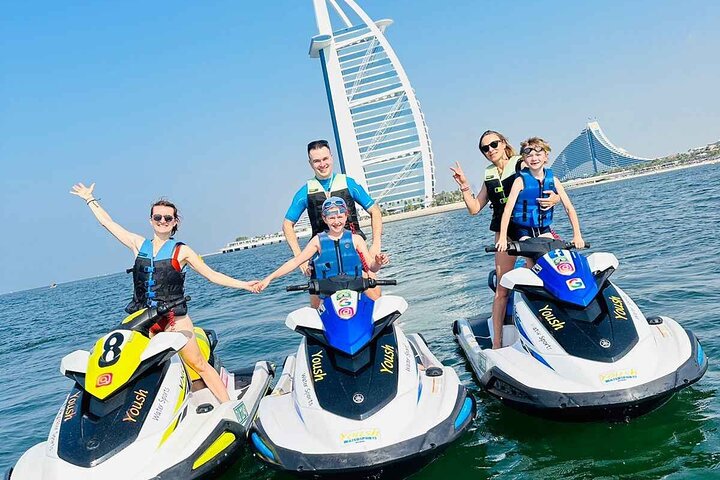 Jet-Ski-Tour um den Burj Al Arab in Dubai mit atemberaubendem Blick auf die Skyline und die Küste, Foto 12 | wizardtrip