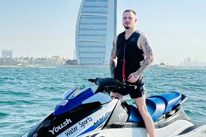 Jet-Ski-Tour um den Burj Al Arab in Dubai mit atemberaubendem Blick auf die Skyline und die Küste, Foto 16 | wizardtrip