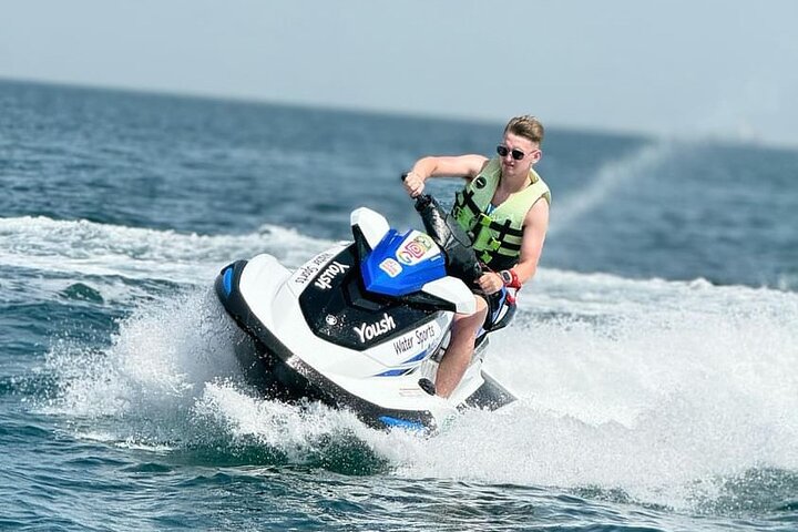 Jet-Ski-Tour um den Burj Al Arab in Dubai mit atemberaubendem Blick auf die Skyline und die Küste, Foto 17 | wizardtrip