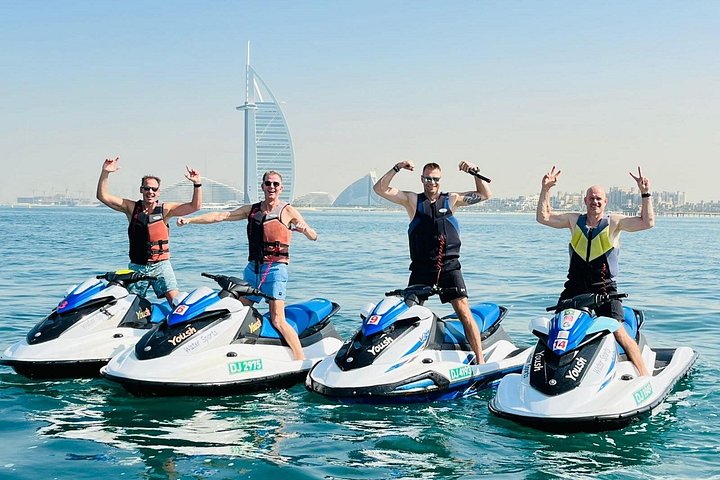 Jet-Ski-Tour um den Burj Al Arab in Dubai mit atemberaubendem Blick auf die Skyline und die Küste, Foto 30 | wizardtrip
