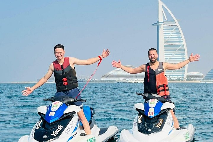 Jet-Ski-Tour um den Burj Al Arab in Dubai mit atemberaubendem Blick auf die Skyline und die Küste, Foto 34 | wizardtrip